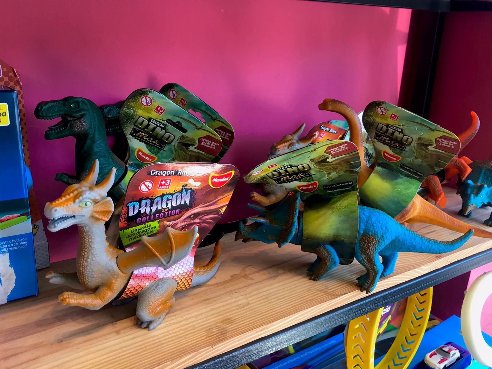 Dinossauros das @lojasjujubr.